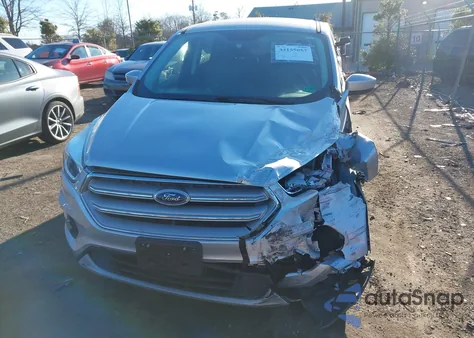 2019 Ford Escape Se z USA, uszkodzony, nr VIN 1FMCU0GDXKUB21815